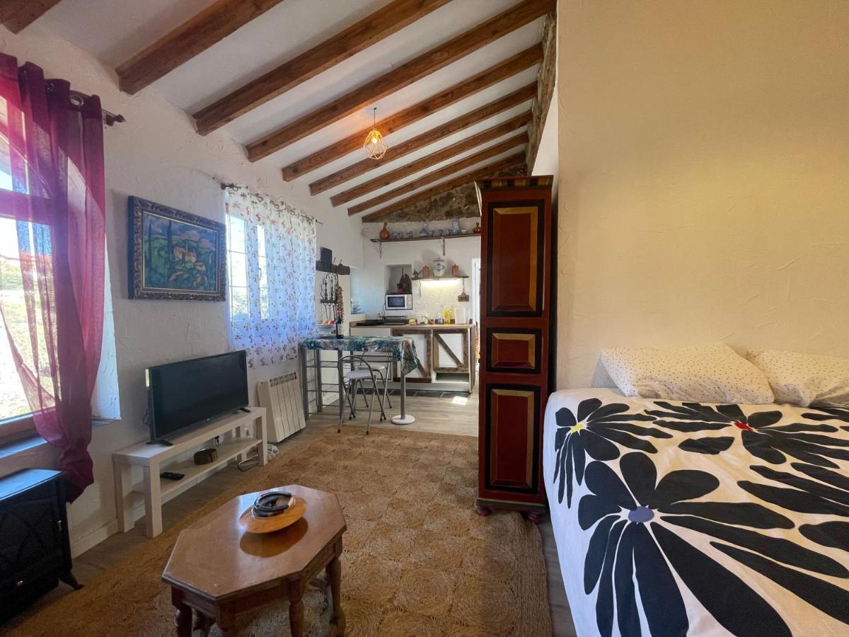 Casa Fidelina II Miraflores De La Sierra Exteriör bild